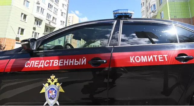 Как таких только земля носит?