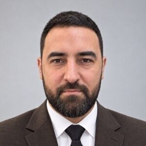 Арустамов Эдуард Робертович